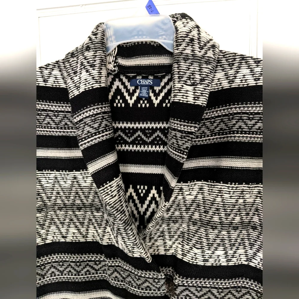 Chaps Women's Southwest Sleeveless Sweater - Picture 5 of 6